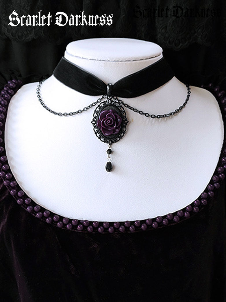 Gothic Dark Rose Choker
