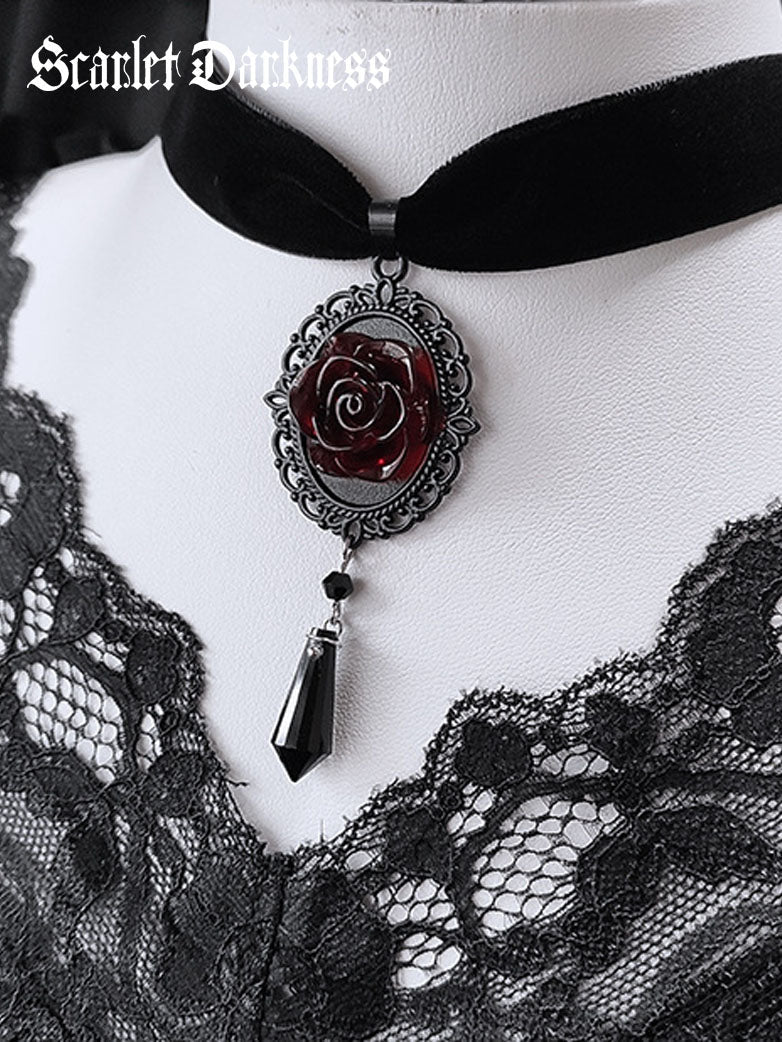 Gothic Dark Rose Choker