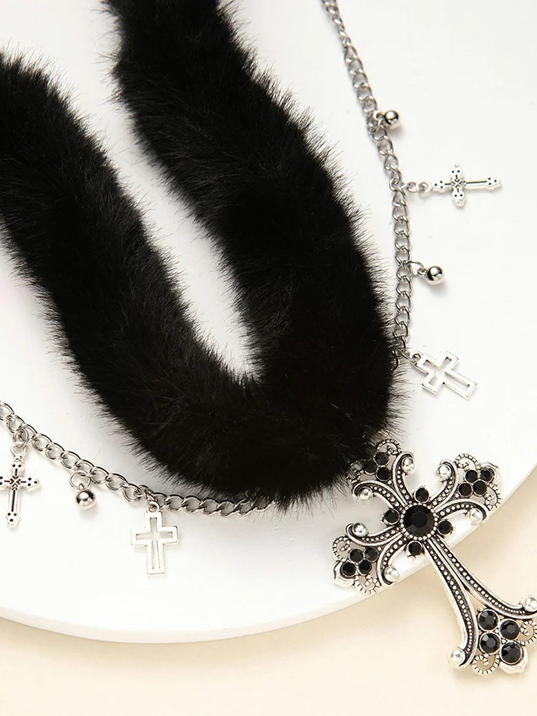 Gothic Feather Collar Necklace