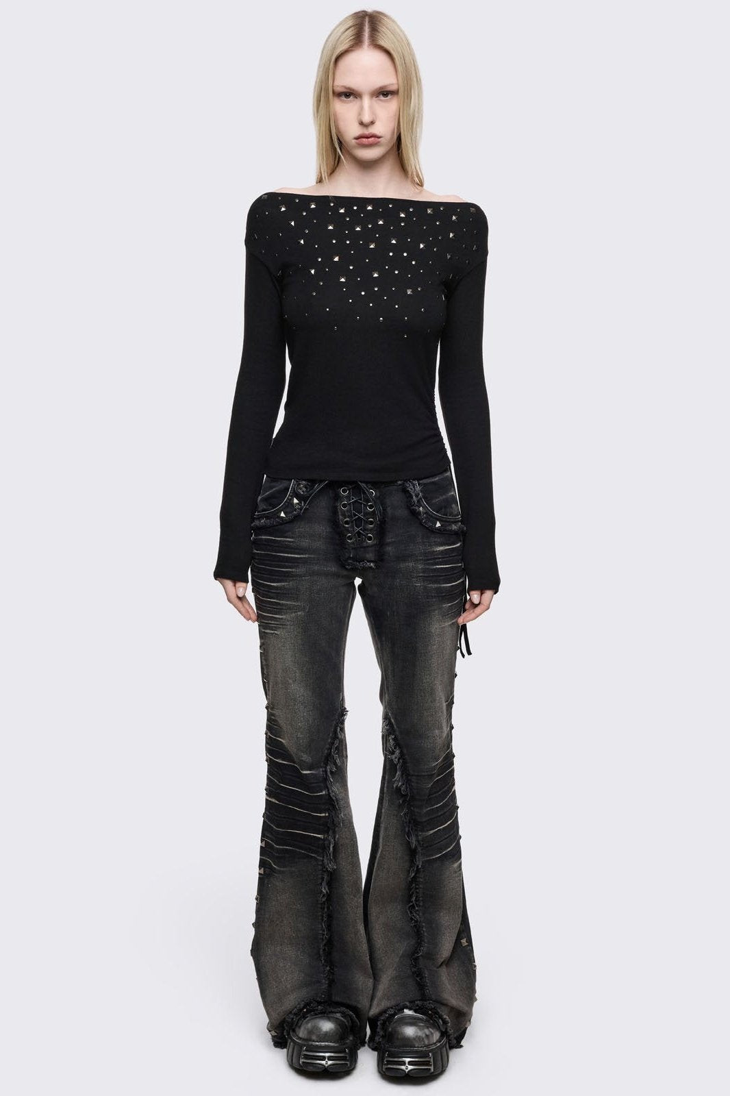 Maria Black Off-Shoulder Top